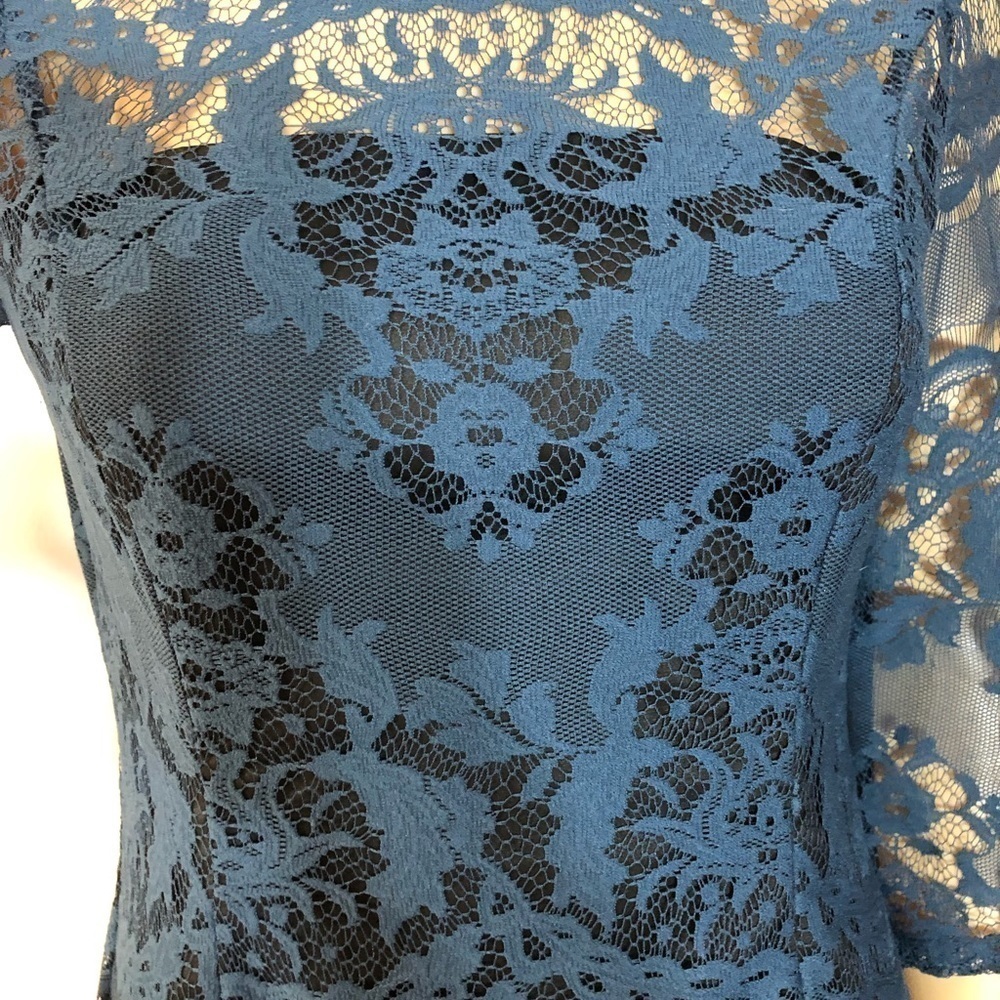 ADRIANNA PAPELL  SPECIAL OCCASION LACE DRESS - Picture 4 of 7